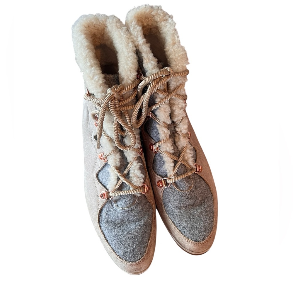 Sorel Women’s Sneakchic Alpine Holiday Bootie Tan size 11 - Picture 4 of 9